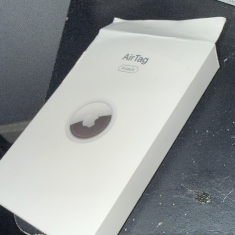 Apple AirTag 4 Pack Brand New in Box